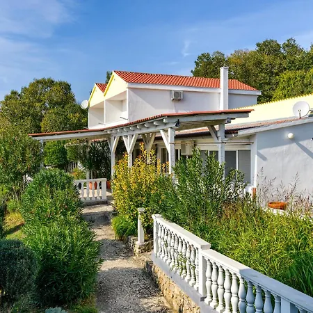 Apartment Fuer 2 Personen Razanac