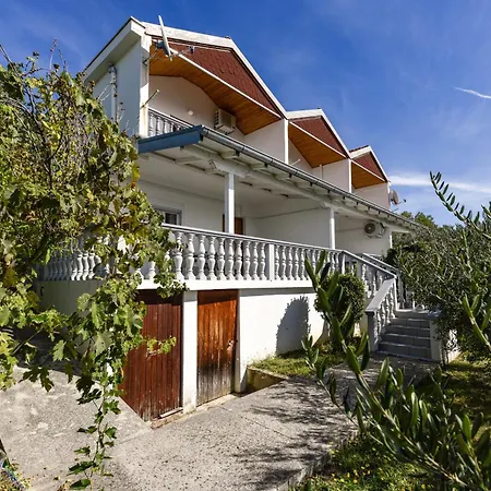 Apartment Fuer 2 Personen Razanac