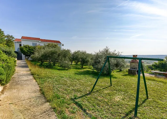 Fuer 2 Personen Apartment Razanac